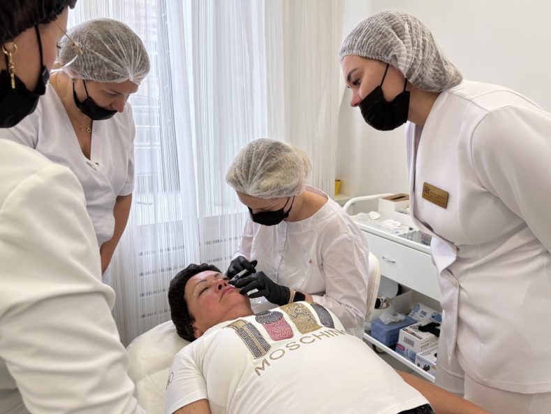 Контурная пластика скул: секрет выразительных черт лица без хирургии