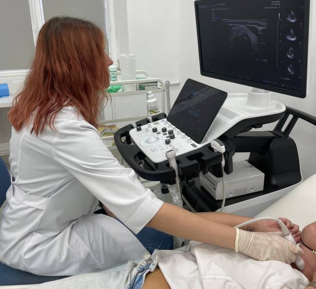 УЗИ сосудов шеи и головы: как предотвратить инсульт?