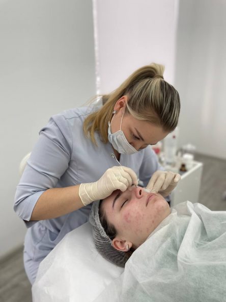 Чистка лица: ультразвуковая, механическая, комбинированная. Что выбрать?